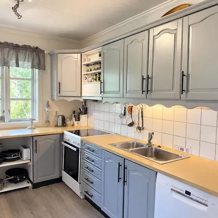 Vakantiehuis Mountain With 5 Bedrooms And 2 Fireplaces