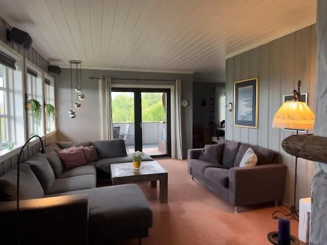 Mountain With 5 Bedrooms And 2 Fireplaces * Beitostolen